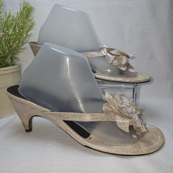DONALD J. PLINER WOMENS VERO CUOIO SHIMMER THONG SANDAL SLIDE HEEL FLOWER 10 - Picture 2 of 10